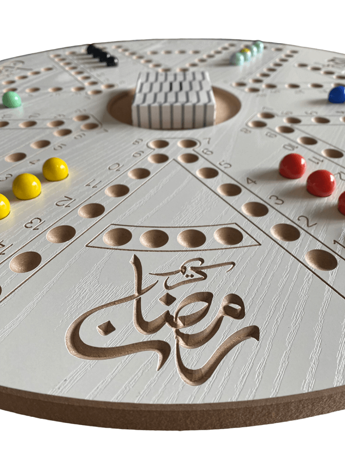جاكارو جوكر لعبة لوحية خشبية لأربعة لاعبين، عرض رمضاني أبيض، لعبة جاكارو مع كرات زجاجية وأوراق لعب أصلية، إصدار خاص 