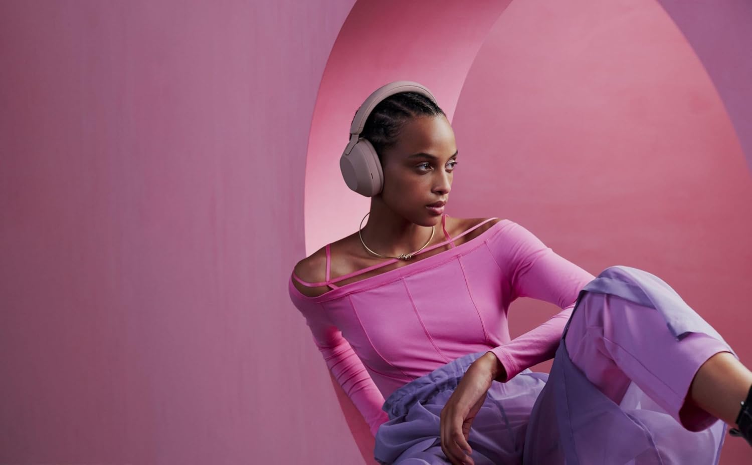 Sony WH-1000XM5 Industry Leading Noise Cancelling Wireless Headphones, Hi-Res Audio, Best Phone Call Quality, 30 Hours Battery Life, Wearing Detection, Alexa Voice Assistant, Multipoint - Pink