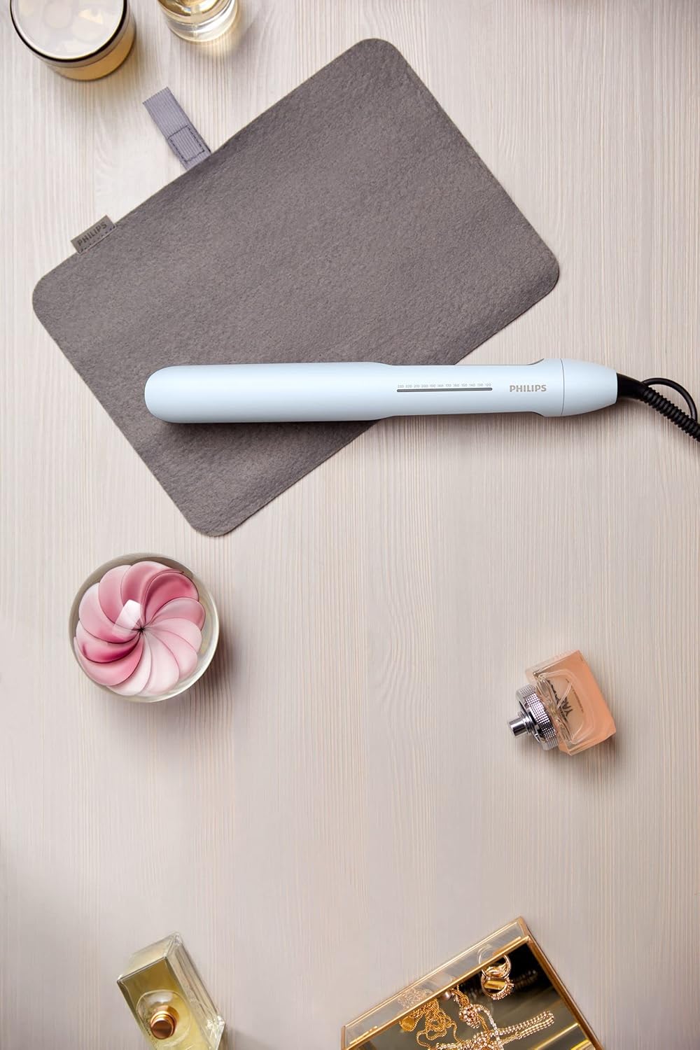 5000 Series Straightener BHS520/03, 2 Years Guarantee Pale Sky Blue