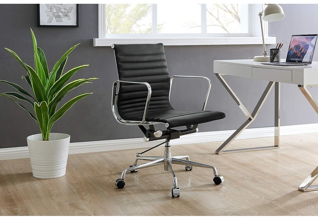 AMFAH Meeting Chair – Medium Back Ergonomic Office Chair | Chrome Iron Frame, Heavy Duty Mechanism & Aluminium Alloy Base | Conference, Desk & Home Office Chair | Black