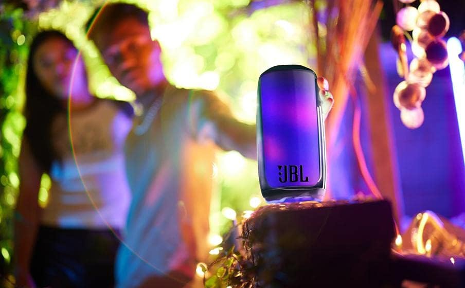 JBL Pulse 5 - مكبر صوت محمول بتقنية البلوتوث مع أضواء مبهرة وصوت احترافي أصلي، أسود
