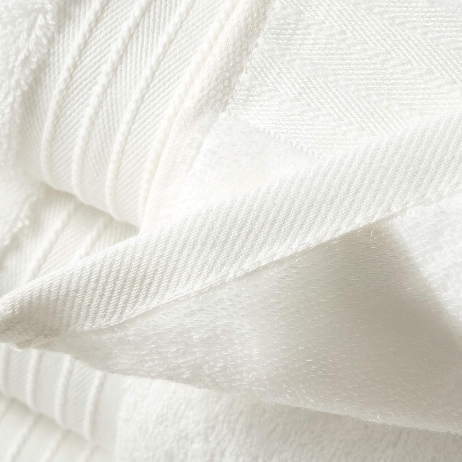 BEYTOR Premium Bath Towels – 100% Cotton – Ultra Soft, Highly Absorbent & Quick-Dry – Perfect for Home, Spa & Hotel – Durable & Plush Towels (50x100cm)