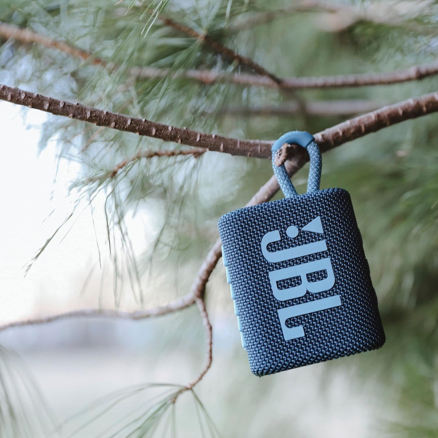 JBL Go 3 - للاستخدام المحمول - مكبر صوت مزود بتقنية البلوتوث - بطارية مدمجة مقاومة للماء والغبار - أزرق - يتضمن حقيبة تخزين