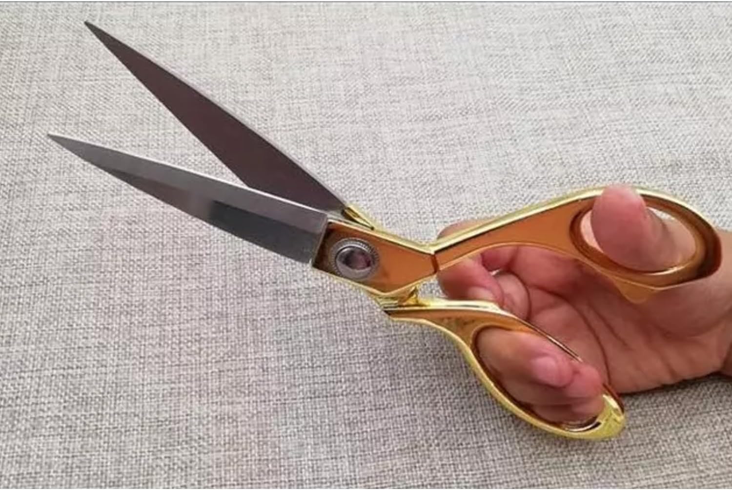 Tailor Scissors Professional 9.5 inch Gold Stainless Steel Professional Shears Heavy Duty