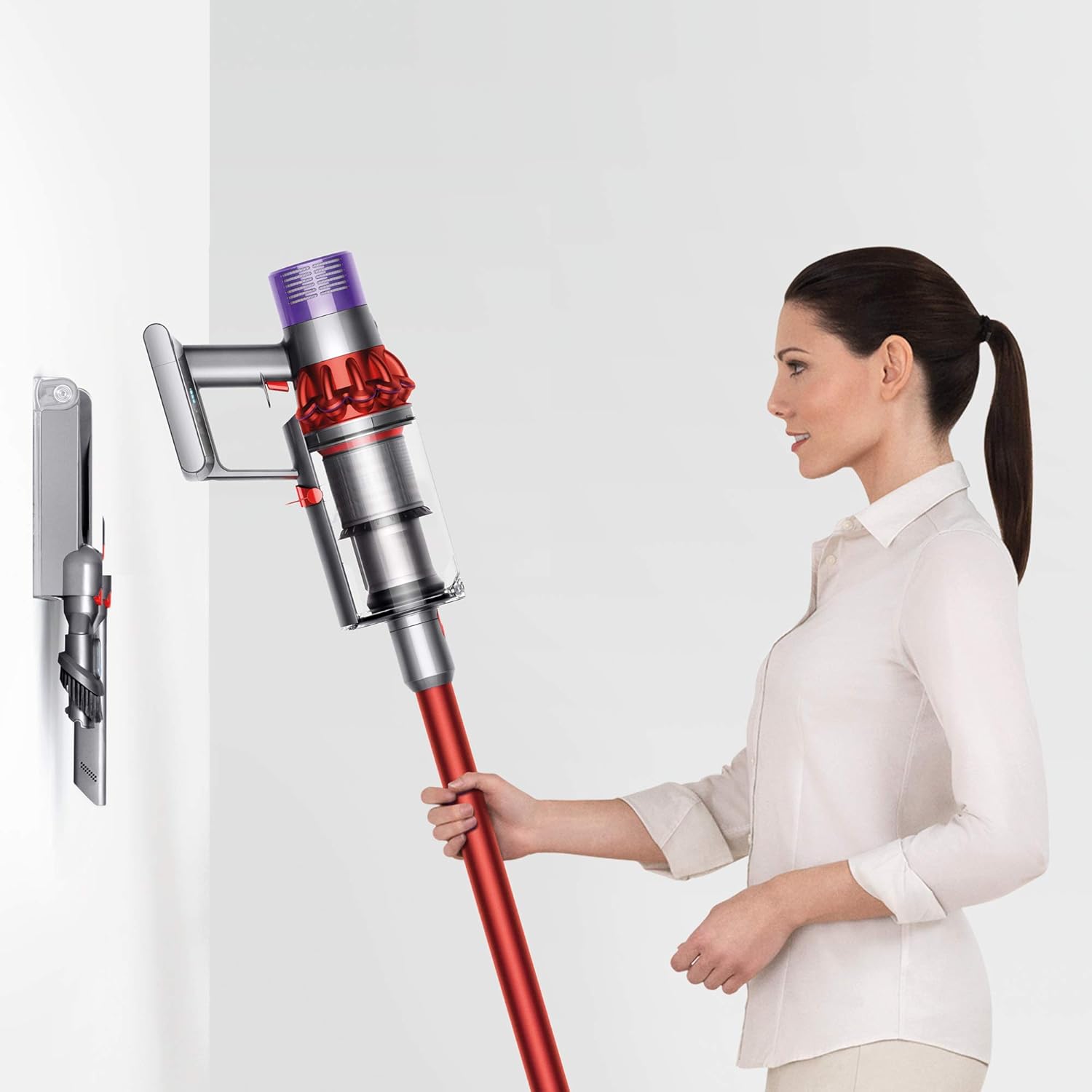 Dyson Cyclone V10 Total Clean cordless vacuum cleaner (Red)