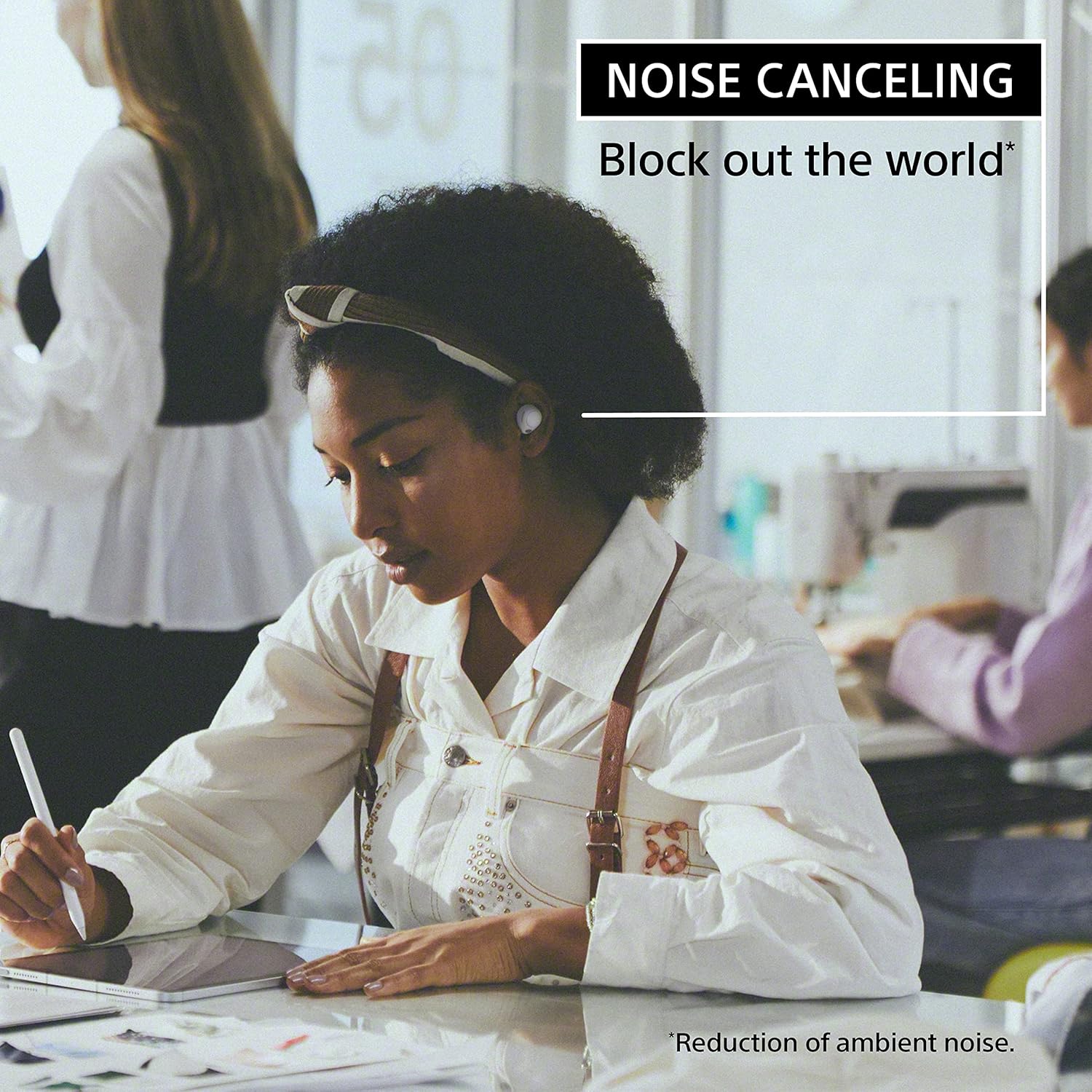 Sony WF-C700N Truly Wireless Noise Cancelling Earbuds, 15 hours battery life, Clearer hands-free calling, Multipoint Connection, IPX4 Water Resistance, White, UAE Model