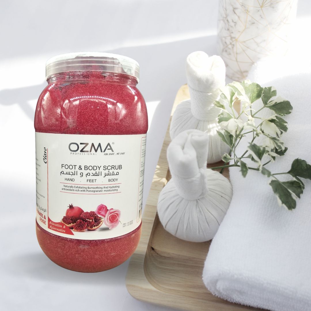 مقشر الجسم المرطب الفعال بالرمان من OZMA Clavo للقدمين والجسم، مع بروفيتامين ب5 يقضي على خلايا الجلد الميتة. 5 كجم
